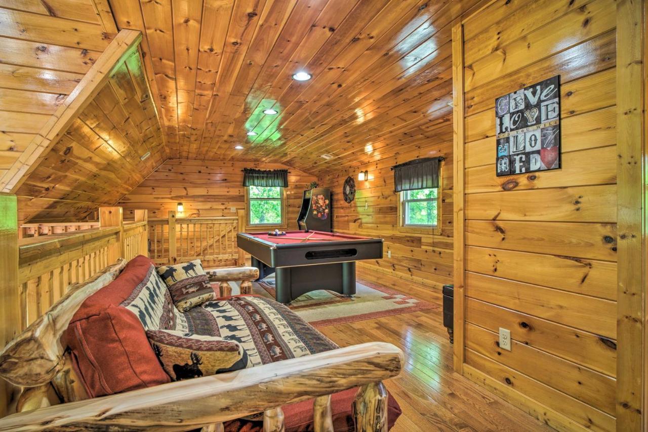 סביירוויל Pigeon Forge Cabin Sauna, Saltwater Pool And Views! מראה חיצוני תמונה
