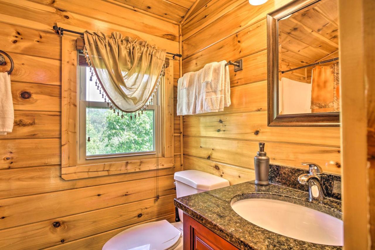 סביירוויל Pigeon Forge Cabin Sauna, Saltwater Pool And Views! מראה חיצוני תמונה