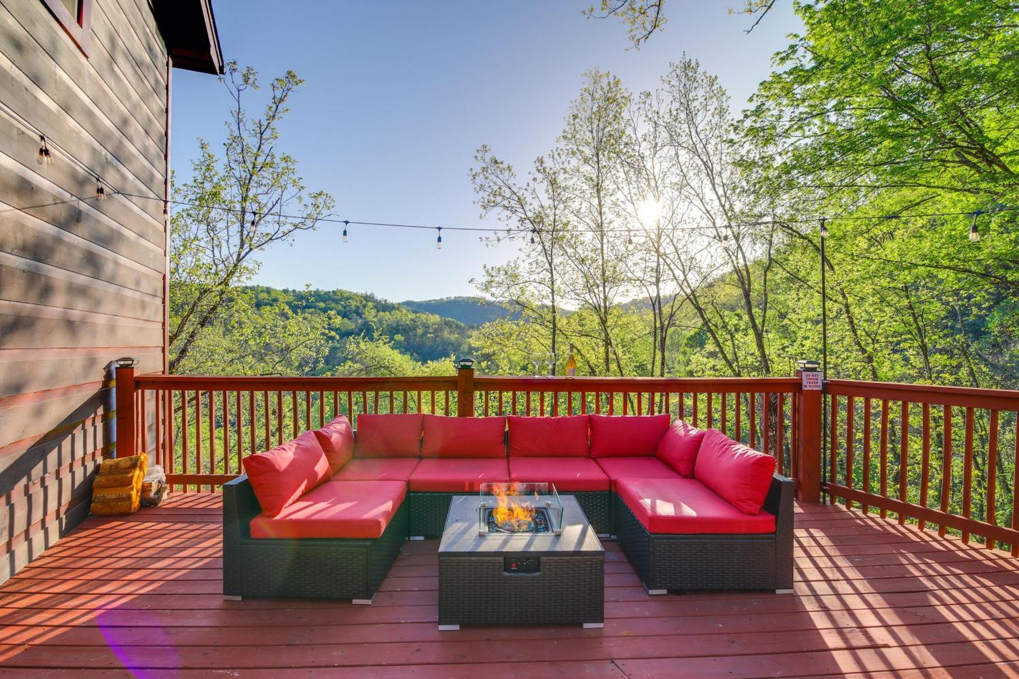 סביירוויל Pigeon Forge Cabin Sauna, Saltwater Pool And Views! מראה חיצוני תמונה